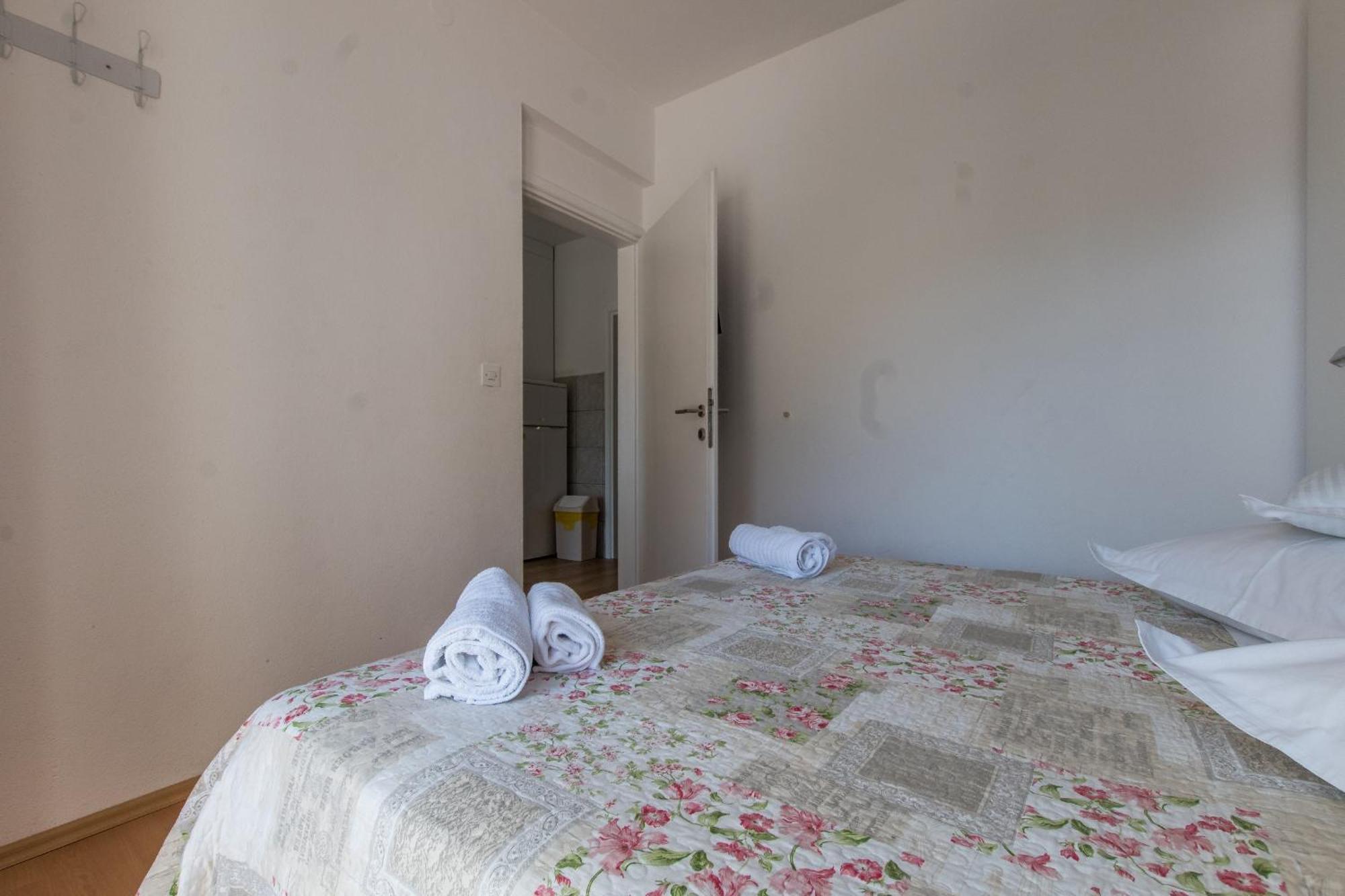Apartments Senka Makarska Ngoại thất bức ảnh
